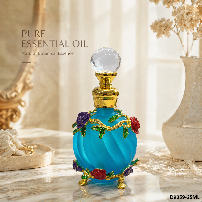 1pcs Crystal Perfume Essential Oil Bottle 25ml 4colors D9359 1pcs زجاجة النفط العطر الكريستال 25 مل اللون D9359