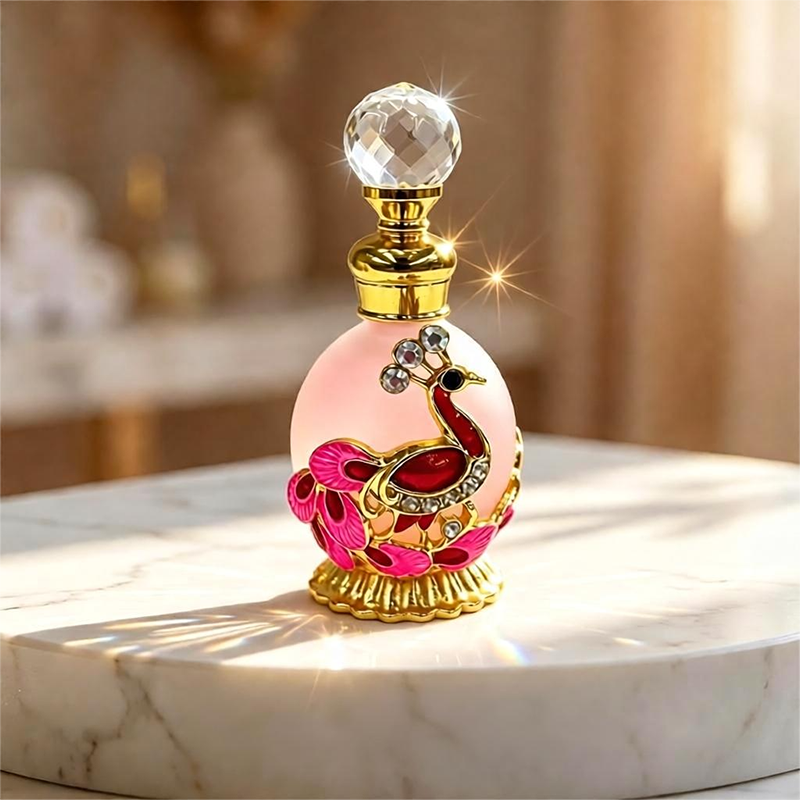 4pcs Crystal Perfume Essential Oil Bottle 15ml D9349 4pcs كريستال عطر زجاجة الزيوت الأساسية 15 مل D9349