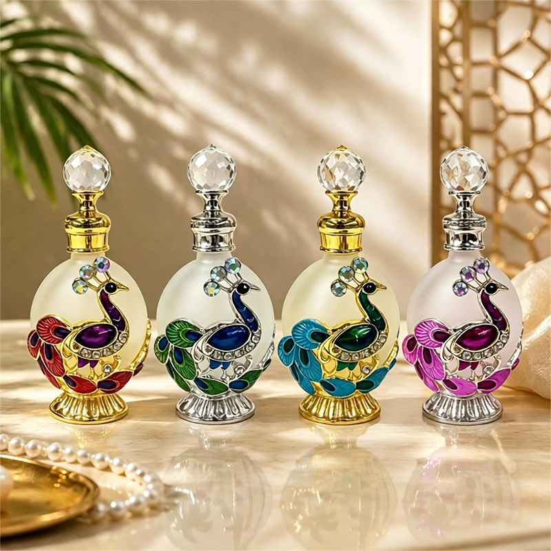 4pcs Crystal Perfume Essential Oil Bottle 15ml D9349 4pcs كريستال عطر زجاجة الزيوت الأساسية 15 مل D9349