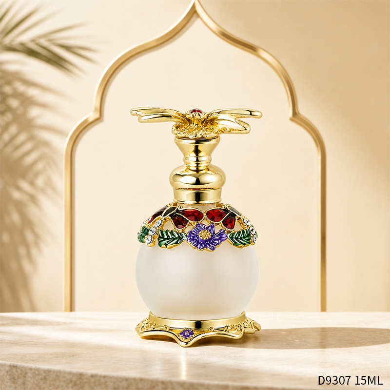 4pcs Crystal Perfume Essential Oil Bottle 15ml D9307 4pcs كريستال عطر زجاجة الزيوت الأساسية 15 مل D9307