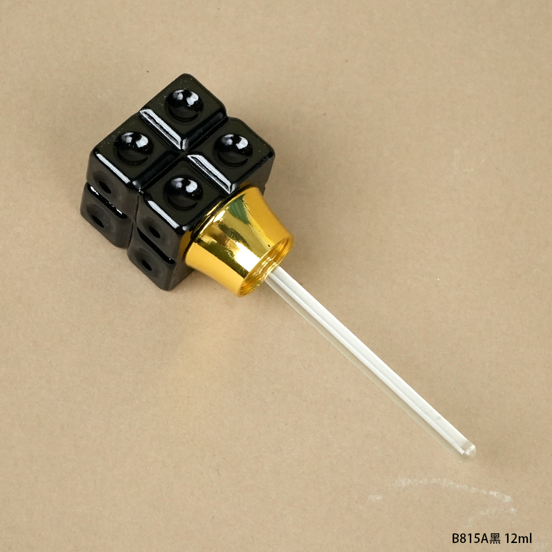 1pcs Crystal Perfume Essential Oil Bottle 12ml B815A-BLACK 1pcs كريستال عطر زجاجة الزيوت الأساسية 12ml B815A- أسود