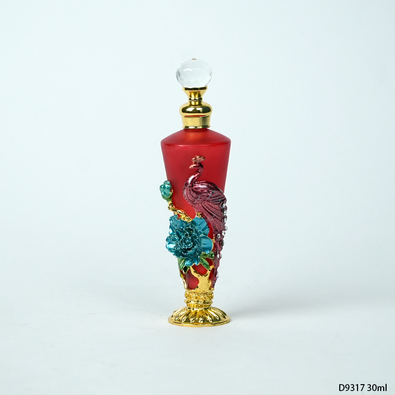 4pcs Crystal Perfume Essential Oil Bottle 30ml D9317   4pcs كريستال عطر زجاجة الزيوت الأساسية 30 مل D9317