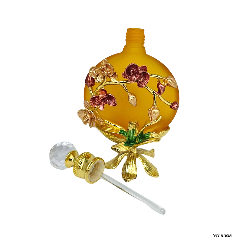 4pcs Crystal Perfume Essential Oil Bottle 30ml D9318   4pcs كريستال عطر زجاجة الزيوت الأساسية 30 مل D9318