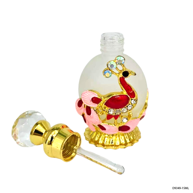4pcs Crystal Perfume Essential Oil Bottle 15ml D9349   4pcs كريستال عطر زجاجة الزيوت الأساسية 15 مل D9349