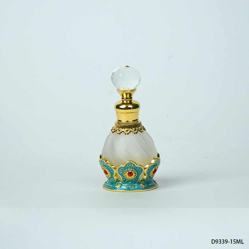 4pcs Crystal Perfume Essential Oil Bottle 15ml D9339   4pcs كريستال عطر زجاجة الزيوت الأساسية 15 مل D9339