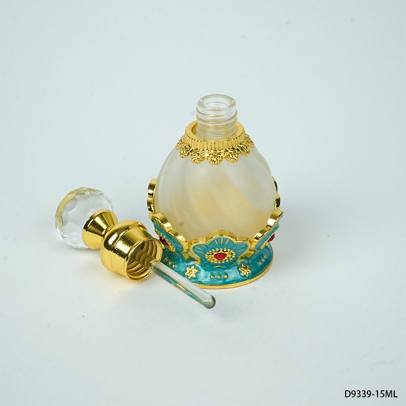 4pcs Crystal Perfume Essential Oil Bottle 15ml D9339   4pcs كريستال عطر زجاجة الزيوت الأساسية 15 مل D9339