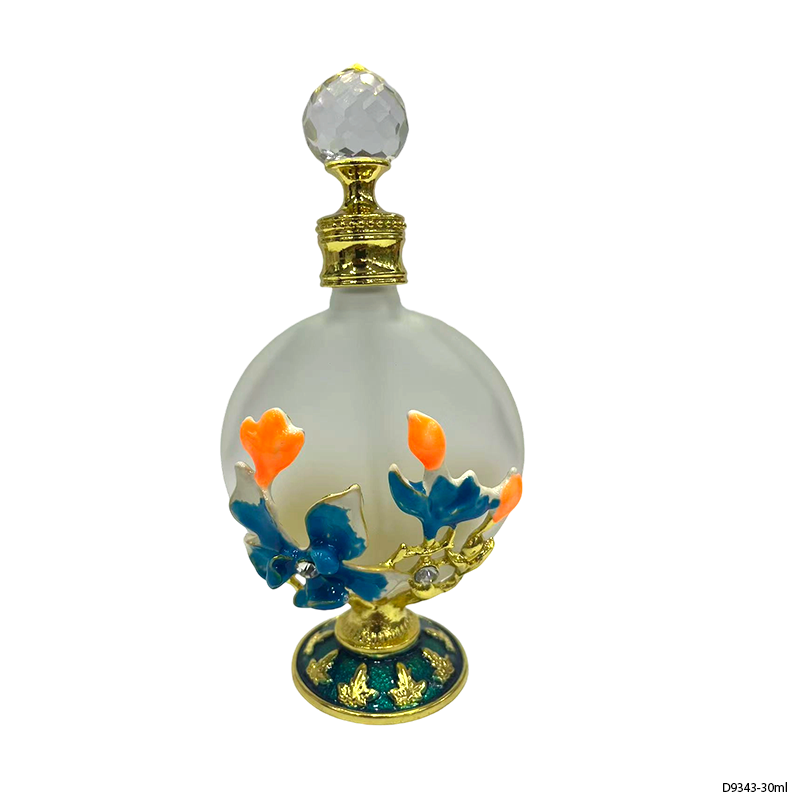 4pcs Crystal Perfume Essential Oil Bottle 30ml D9343   4pcs كريستال عطر زجاجة الزيوت الأساسية 30 مل D9343