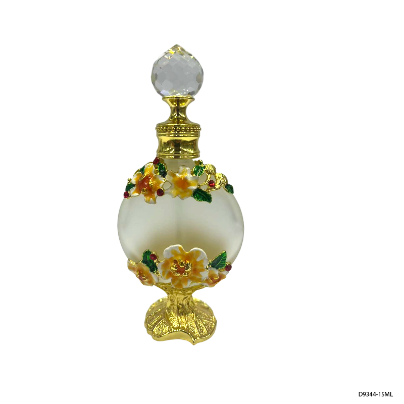 4pcs Crystal Perfume Essential Oil Bottle 15ml D9344   4pcs كريستال عطر زجاجة الزيوت الأساسية 15 مل D9344