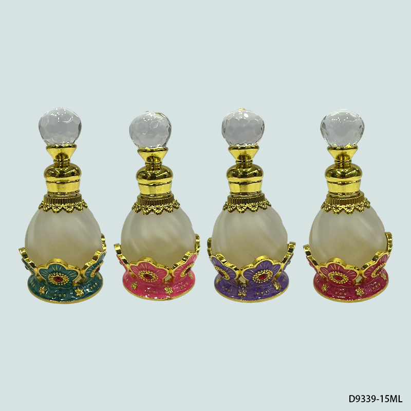 4pcs Crystal Perfume Essential Oil Bottle 15ml D9339   4pcs كريستال عطر زجاجة الزيوت الأساسية 15 مل D9339