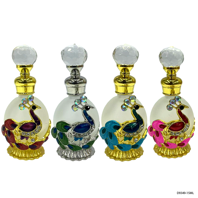 4pcs Crystal Perfume Essential Oil Bottle 15ml D9349   4pcs كريستال عطر زجاجة الزيوت الأساسية 15 مل D9349