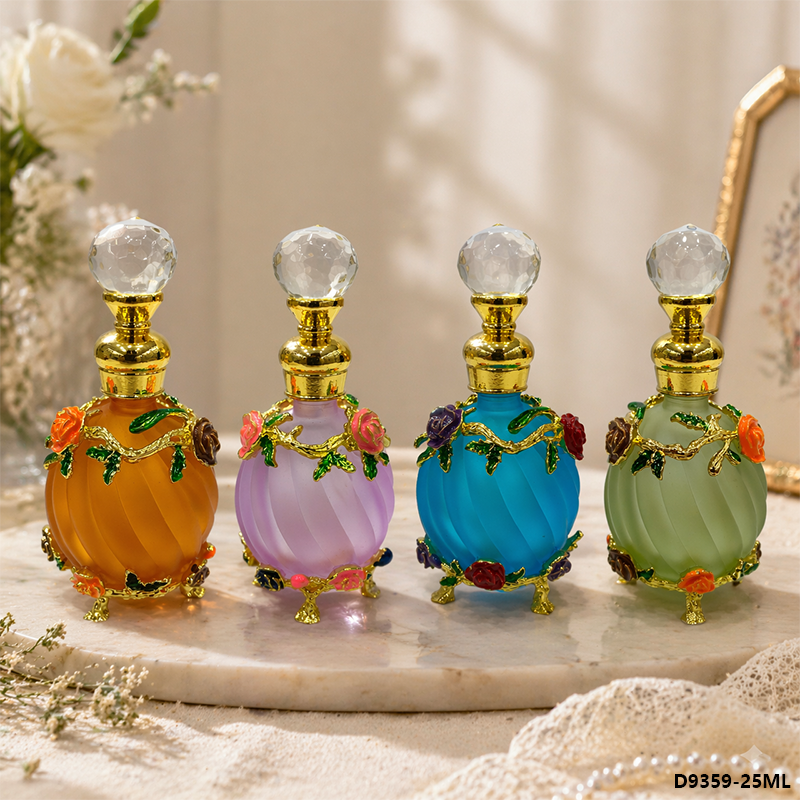 1pcs Crystal Perfume Essential Oil Bottle 25ml 4colors D9359   1pcs زجاجة النفط العطر الكريستال 25 مل اللون D9359