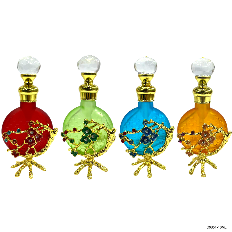 4pcs Crystal Perfume Essential Oil Bottle 10ml D9351   4pcs كريستال عطر زجاجة الزيوت العطرية 10 مل D9351