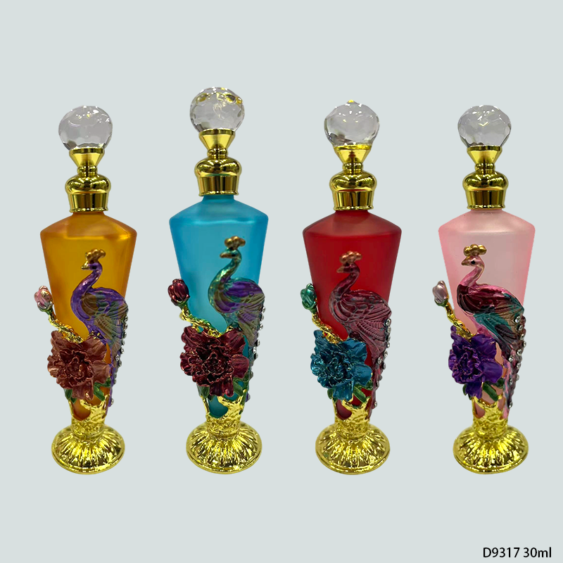 4pcs Crystal Perfume Essential Oil Bottle 30ml D9317   4pcs كريستال عطر زجاجة الزيوت الأساسية 30 مل D9317